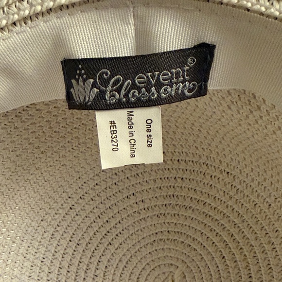 Bride Sun Hat - Picture 4 of 5